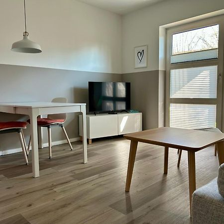 Ferienwohnung Bullerby-Büsum, ehemals Holländerei Exterior foto